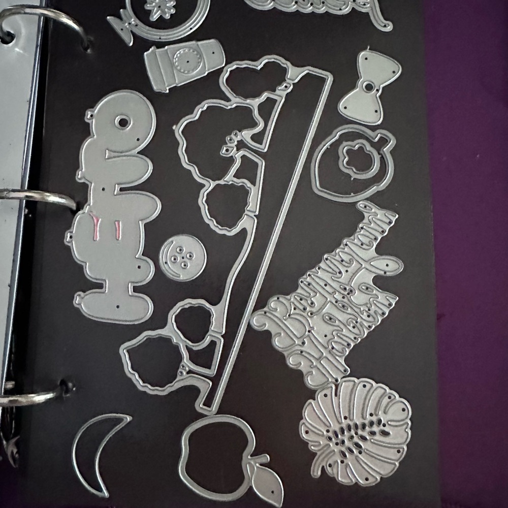 Source Unknown Silver Outline Birthday Card Set